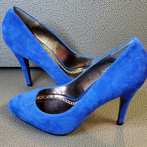 Charles David Blue Suede Pumps - Picture 5 of 5